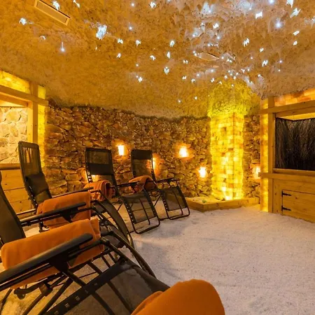 Hotel Raj Zdravia