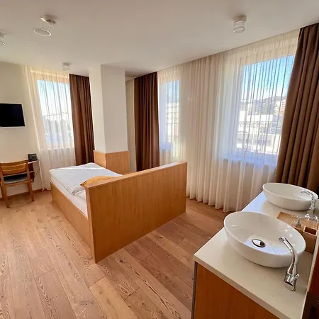 Hotel Raj Zdravia Pressburg