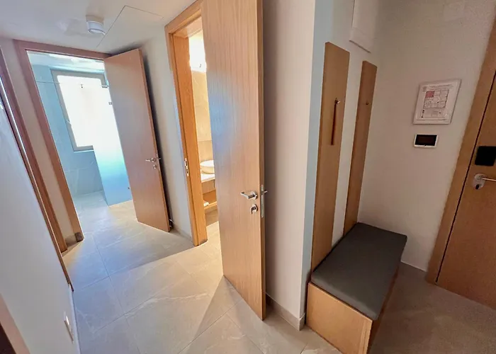 Raj Zdravia * Bratislava