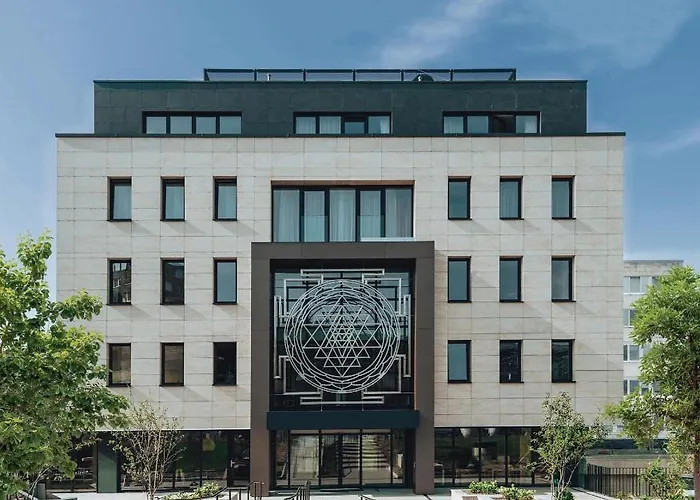 فندق Raj Zdravia